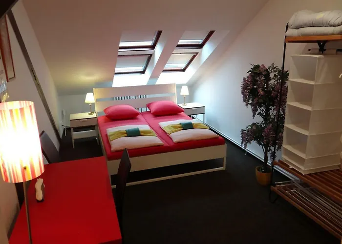 Sokolska Youth Hostel Praga